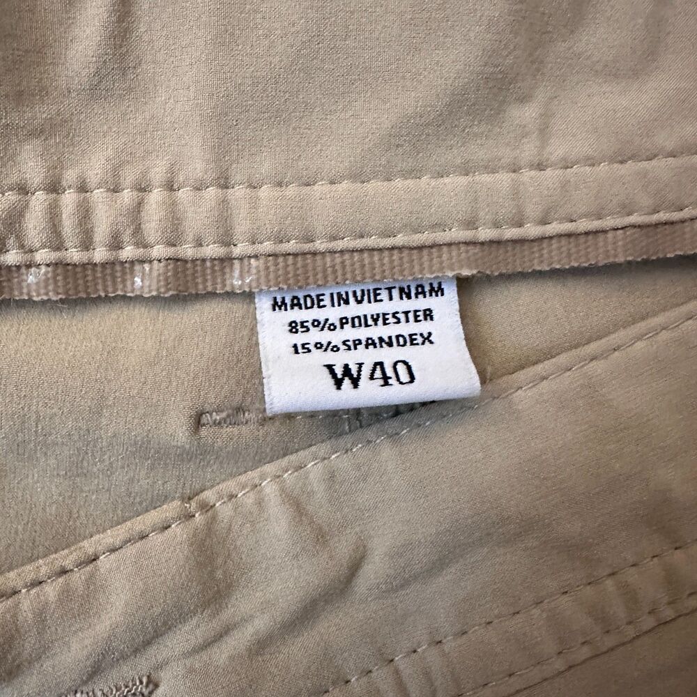 Footjoy Mens Beige Polyester Stretchy Bermuda Golf Shorts‎ Pockets Size 40 - Picture 6 of 6